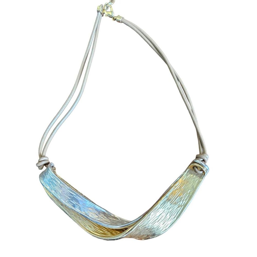 Gold Tone and Silver Tone Twist Pendant Necklace